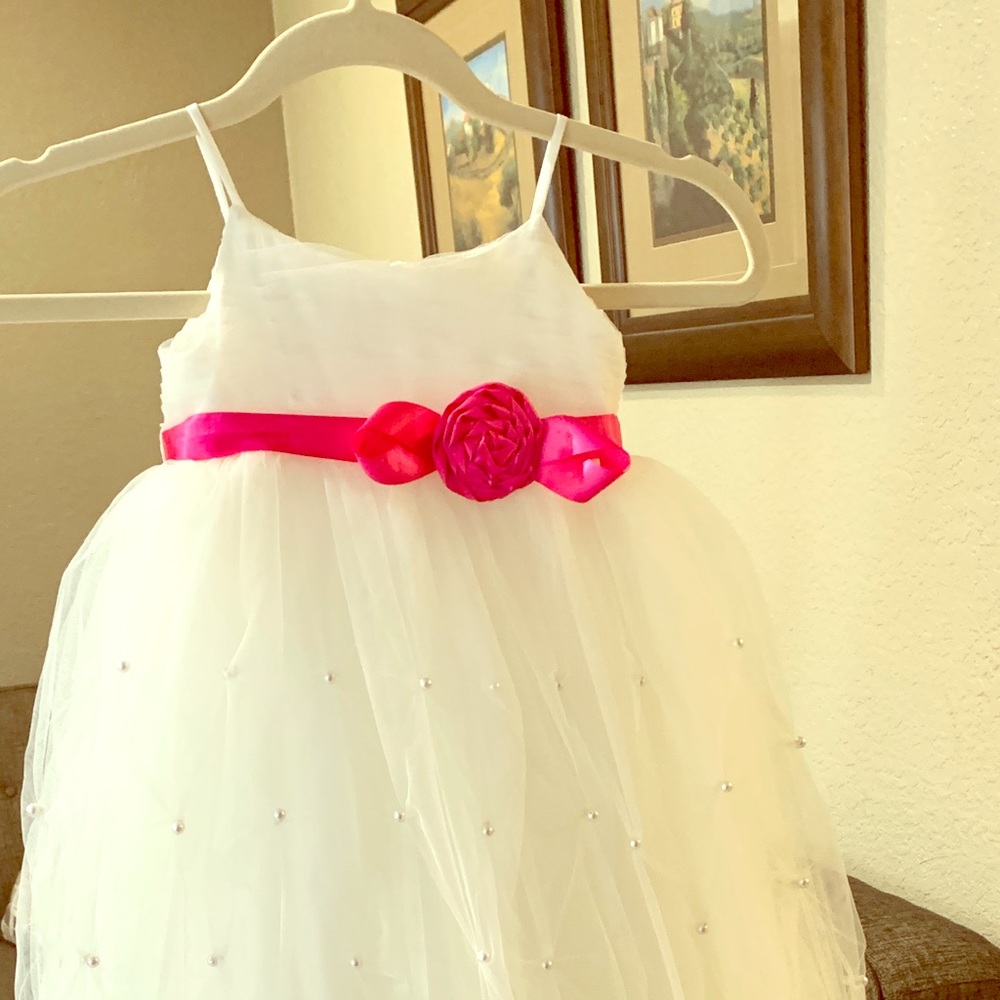 Flower girl dress tulle with pearls